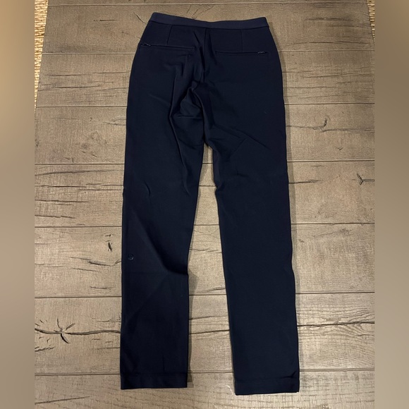 Lululemon City Pant - Picture 1 of 5